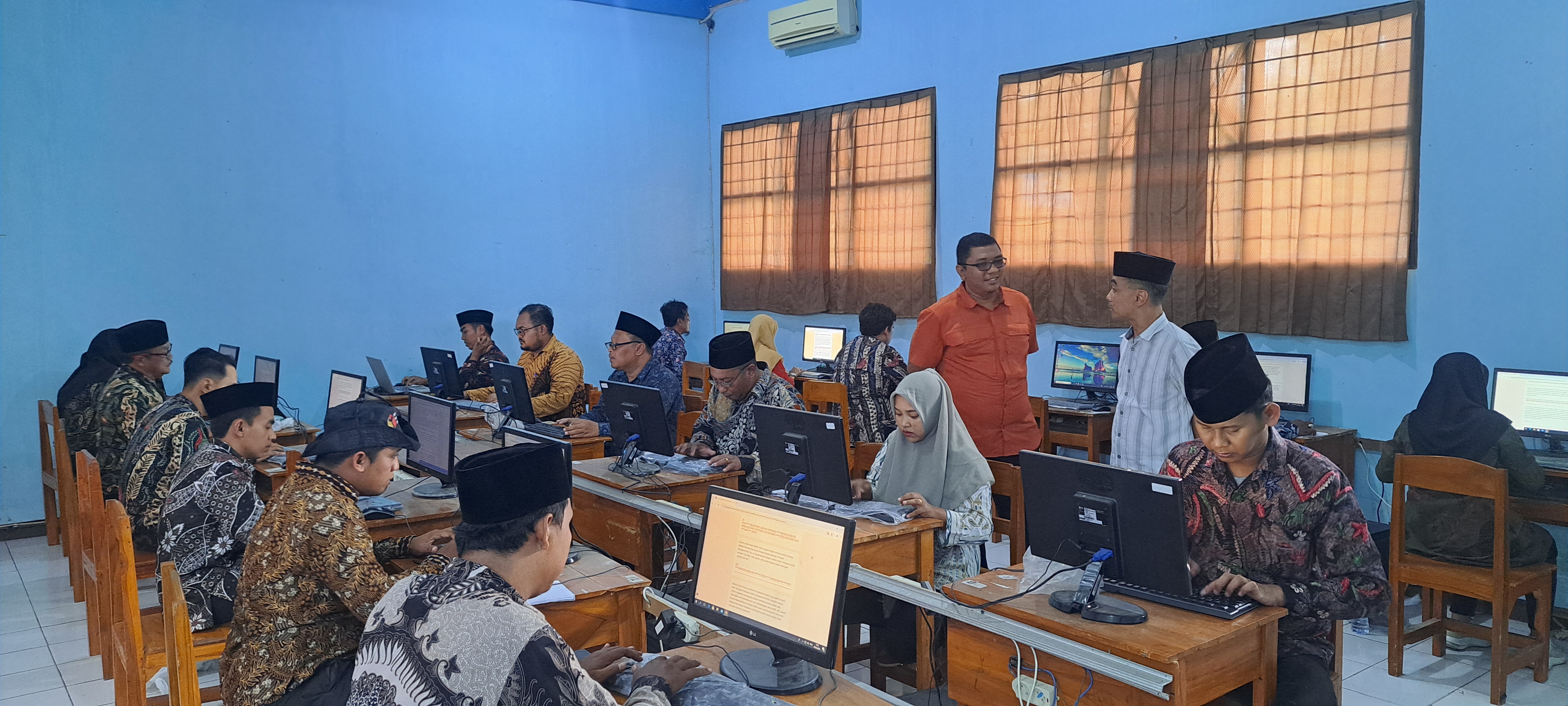 Proses pelaksanaan evaluasi panwascam existing di SMKN 02 Bangkalan  