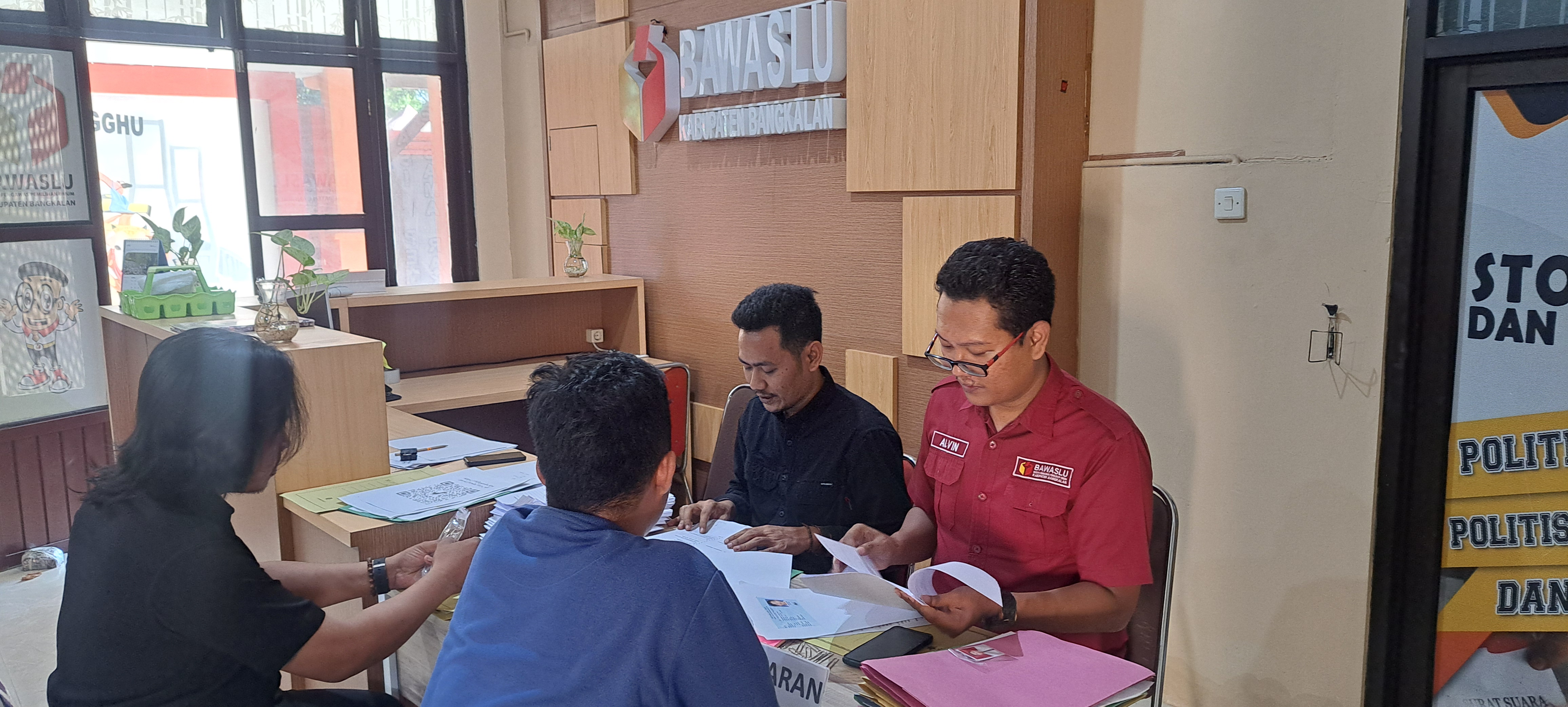 Penerimaan berkas pendaftaran hari ke dua