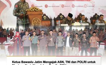 A. Warits Ketua Bawaslu Jatim saat menyampaikan sambutannya dihadapan ASN, TNI/POLRI