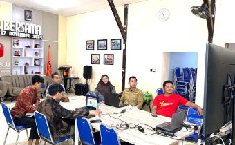 Zoom meeting Bawaslu Kabupaten Bangkalan bersama dengan Bawaslu se-Provinsi Jawa Timur 